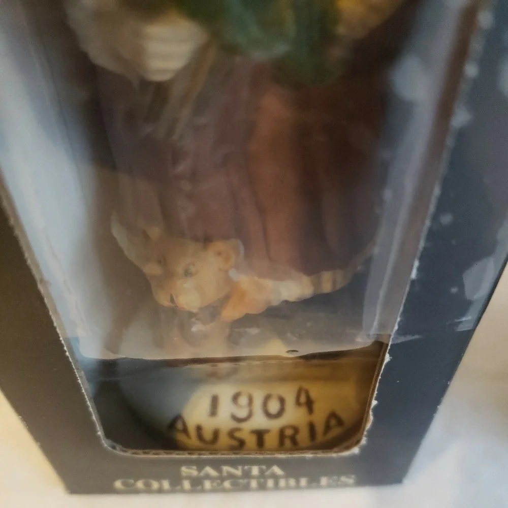 VINTAGE Old World Porcelain Hand Painted Collectible Santa Claus 5
